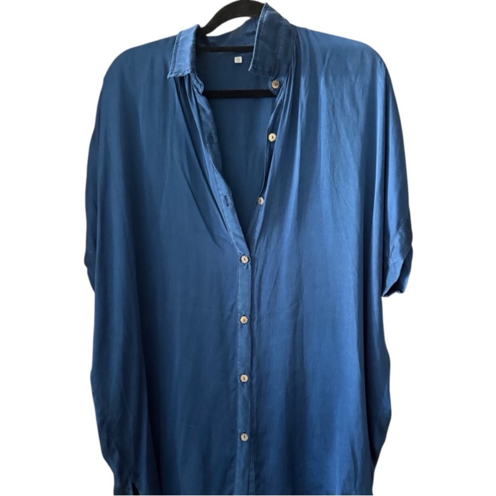 Casual Blue Button-Down Shirt - Elegant Relaxed Fit SILK